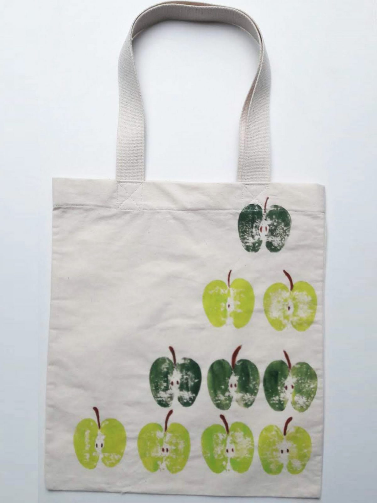 BOLSA EN TELA MANZANAS